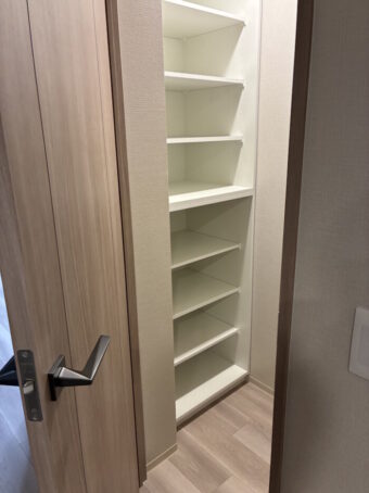 8施工後納戸2